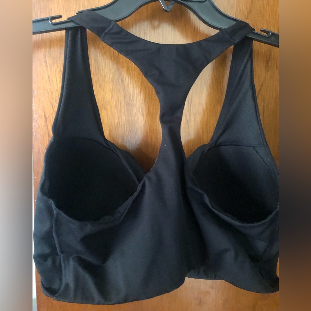 VS 36 DDD sports bra